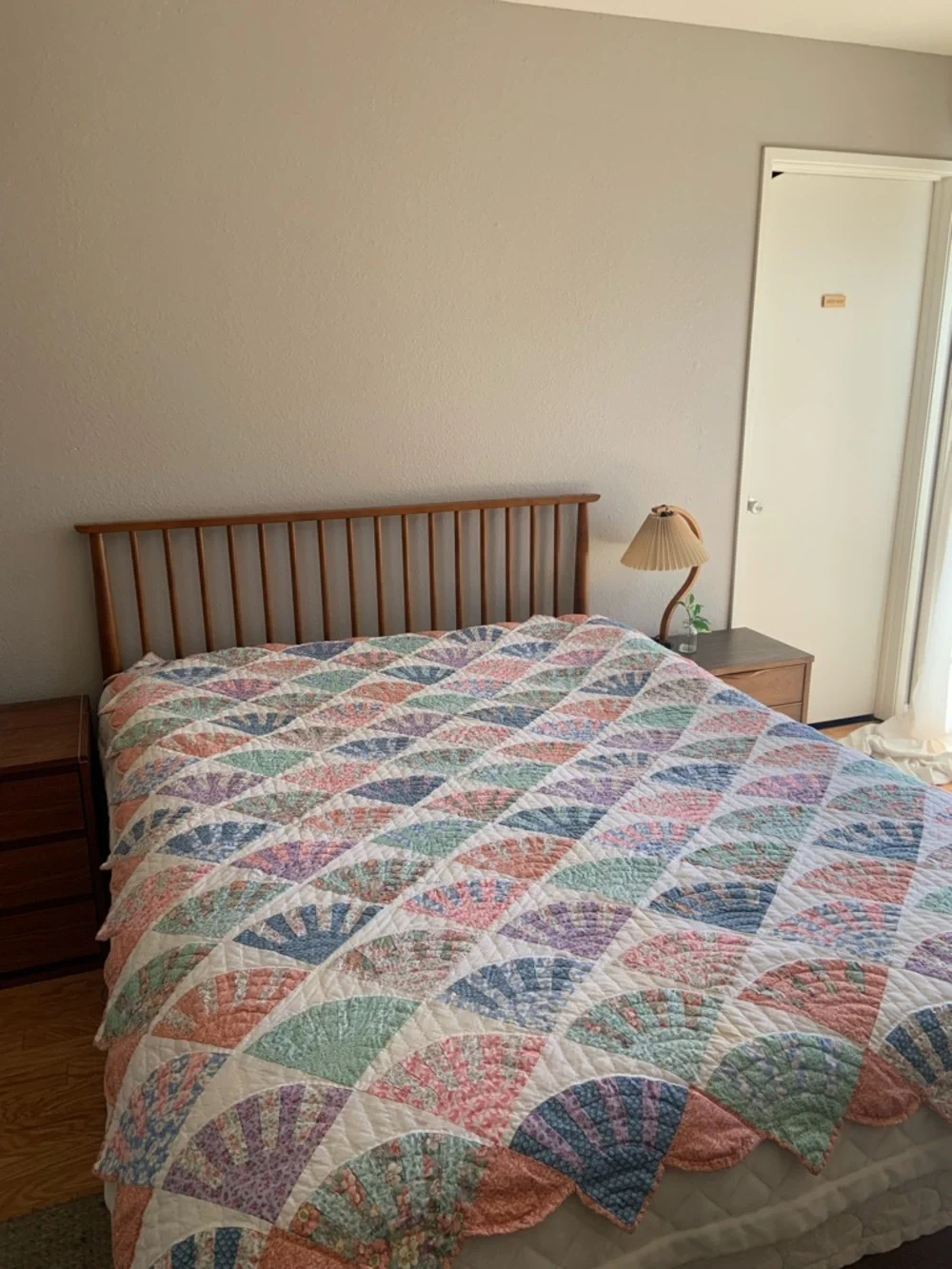 Vintage Fan Patchwork Quilt - Pastel Multi